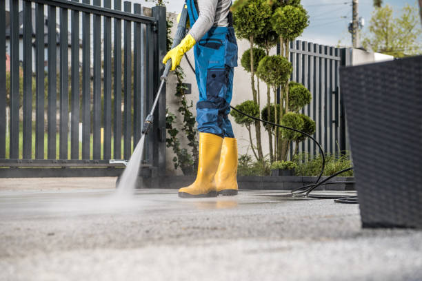 Why Choose Our Certified Pressure Washing Experts for Your Project Needs in Davis, CA?